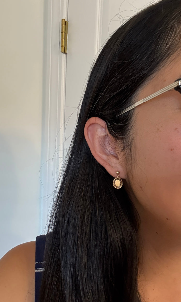 Vintage 14K Gold Oval Disc Dangling Earrings