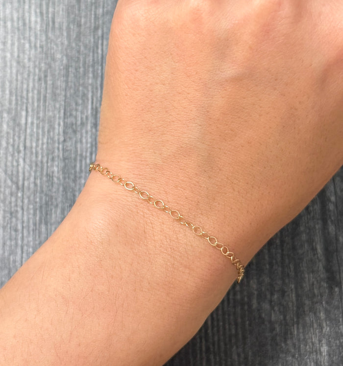 14K Gold Interlocking Round Link Bracelet (Y)