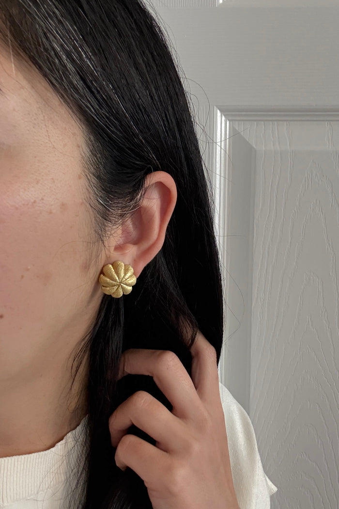 Vintage Tiffany & Co Squash Pumpkin 18K Gold Dome Earrings (Y)