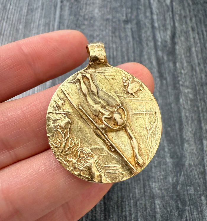 Vintage Snorkeler or Diver and Oceanic Map Medal in 18K Gold