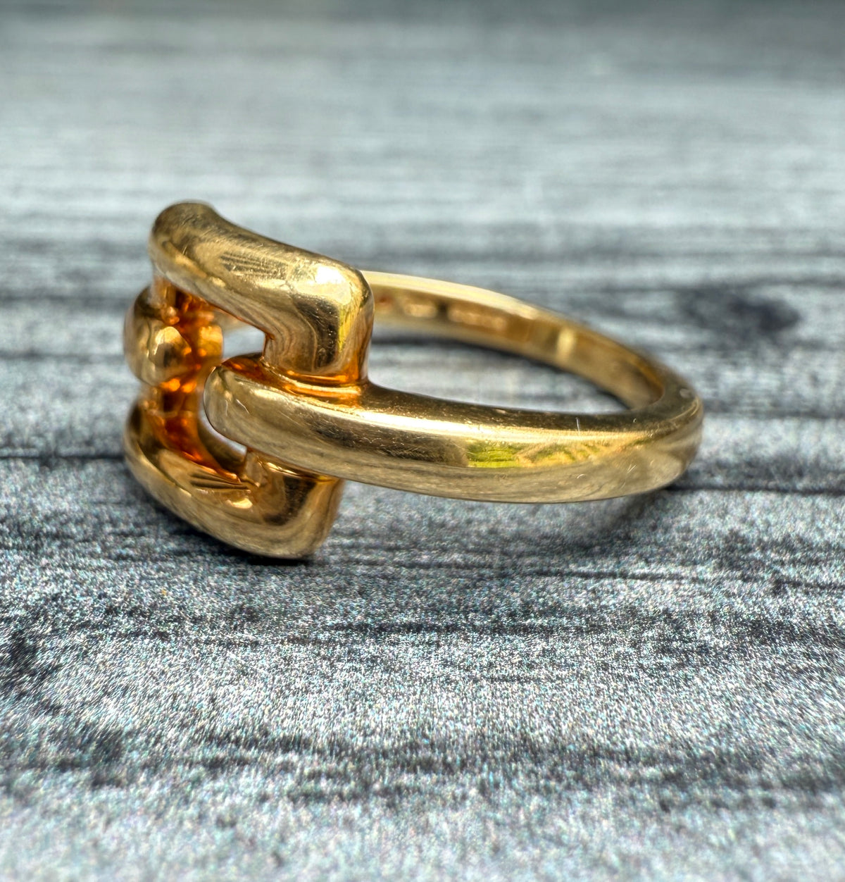 Tiffany & Co 18K Gold Biscayne Buckle Ring, Size 8