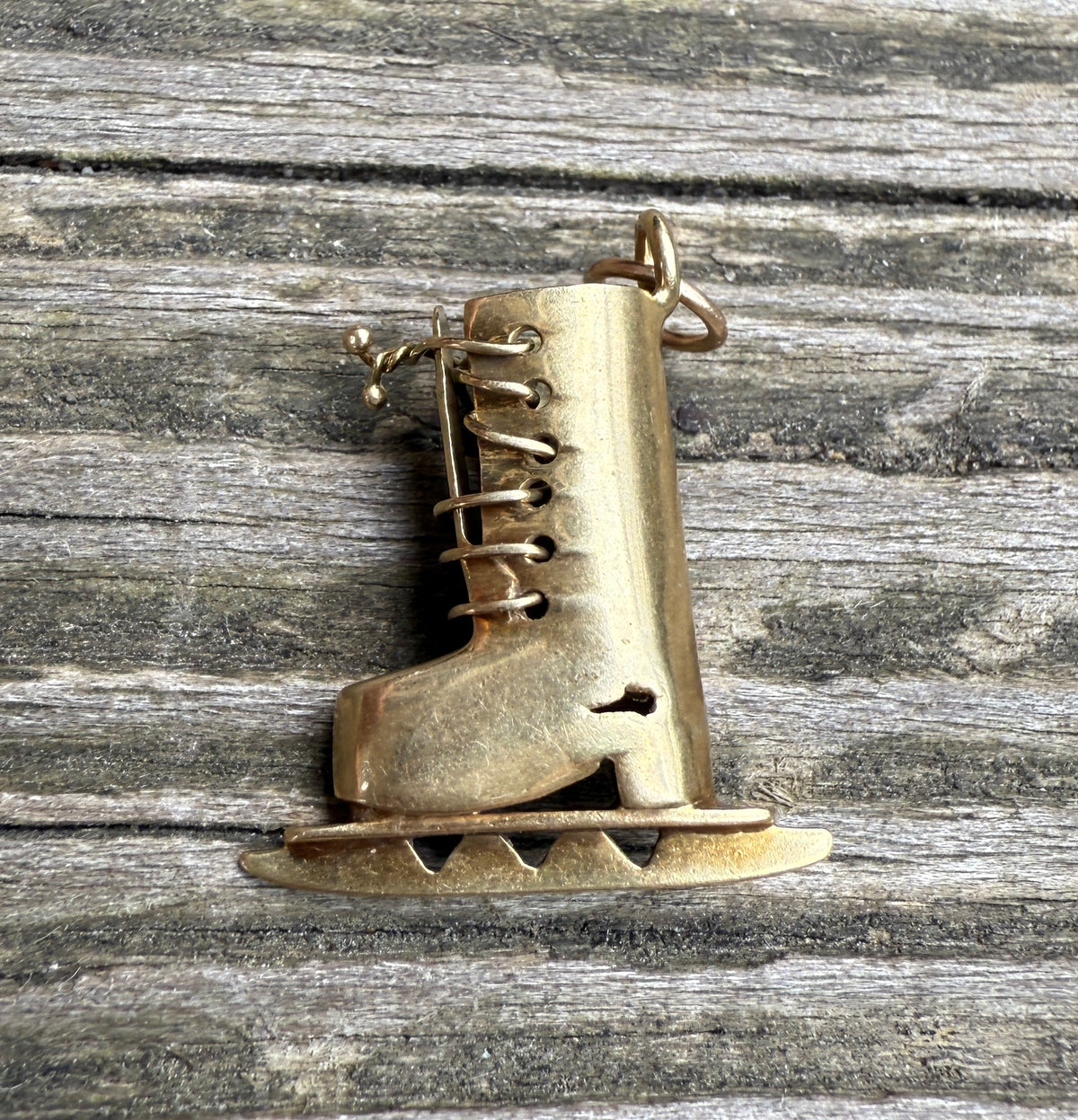 Vintage 14K Gold Ice Hockey Skate Charm