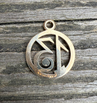 Large A/O Lucky 13 Charm in 14K Gold