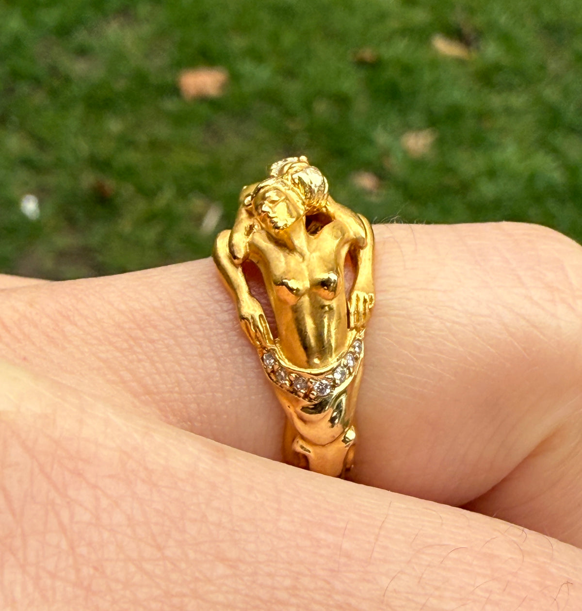 Carrera y Carrera 18K Gold and Diamond Adam And Eve Ring