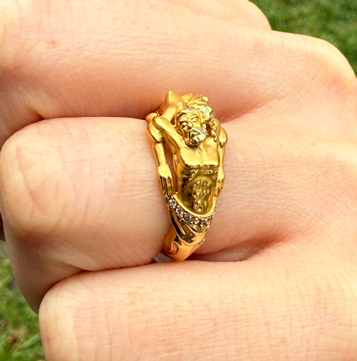 Carrera y Carrera 18K Gold and Diamond Adam And Eve Ring
