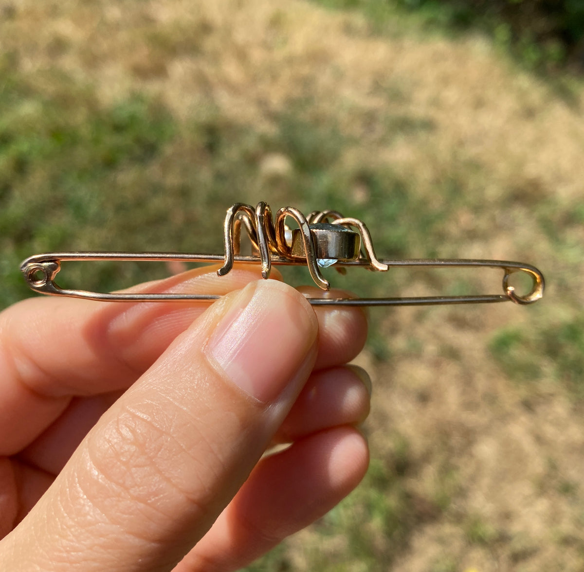 Antique Aquamarine, Pearl, and 9K Gold English Spider Bar Pin