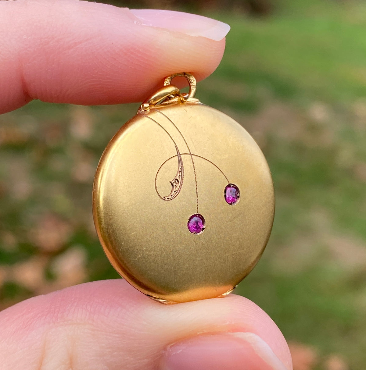 Victorian 8K Gold and Red Paste Locket