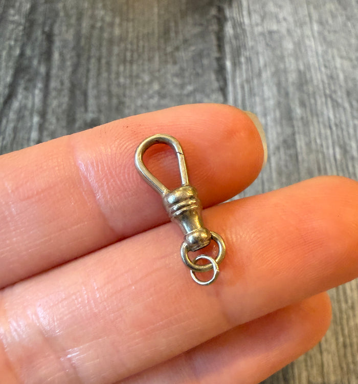 Antique 14K White Gold Dog Clip