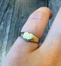 Small Heart Signet Ring in 14K Gold (M)
