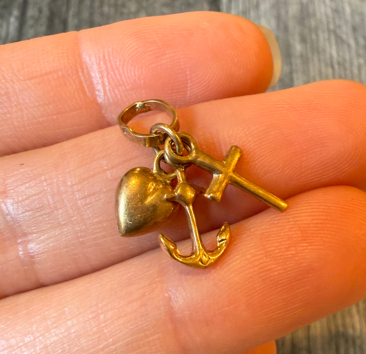 Faith, Hope, and Love Charm in 18K Rose Gold (M)