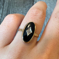 Vintage Oval Onyx & Diamond Ring in 10K Gold (S)