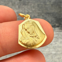 Vintage 18K Gold Virgin Mary Charm