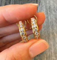 1.8 Ct Diamond and 18K Gold Hoop Earrings