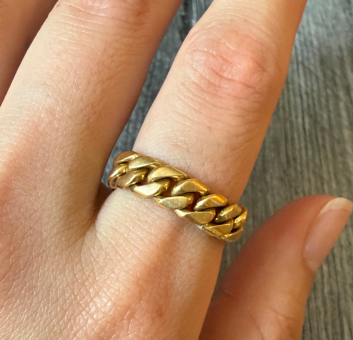 Vintage 18K Gold Curb Link Band, Ring Size 9