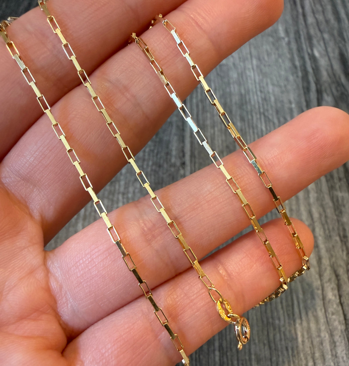 Uno a Erre 9K Gold Boxy Biker Chain, 18” Long