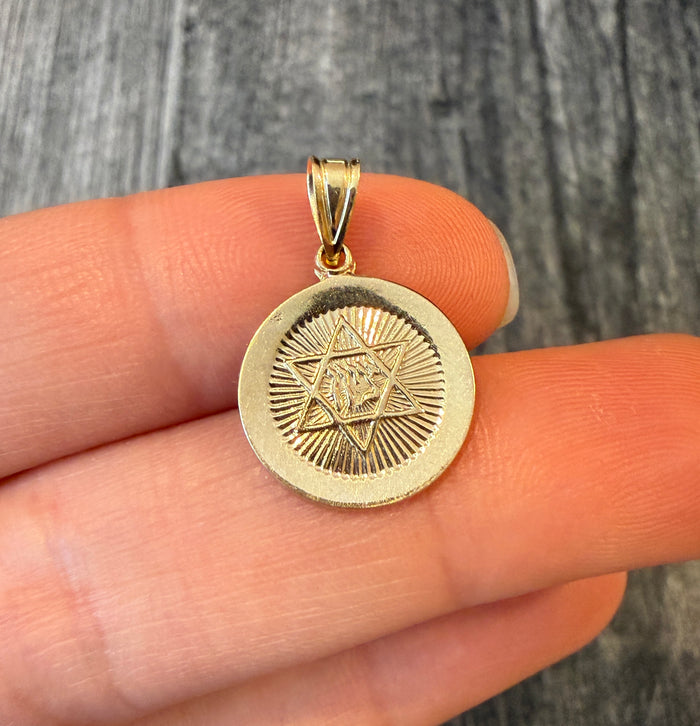 Small Star Of David Disc Charm in 14K Gold