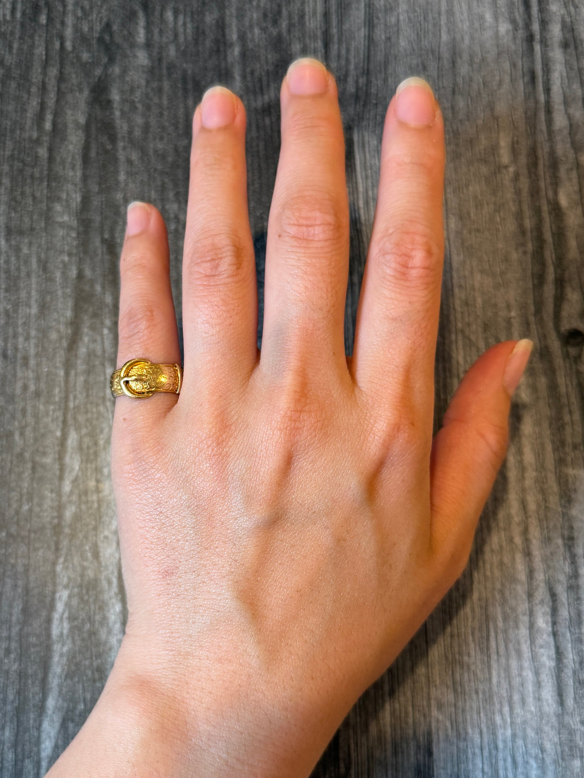 English 18K Gold Buckle Band (S)