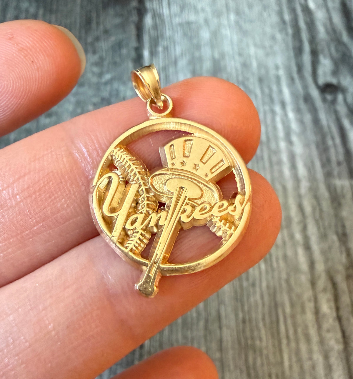 New York Yankees Baseball Charm in 14K Gold