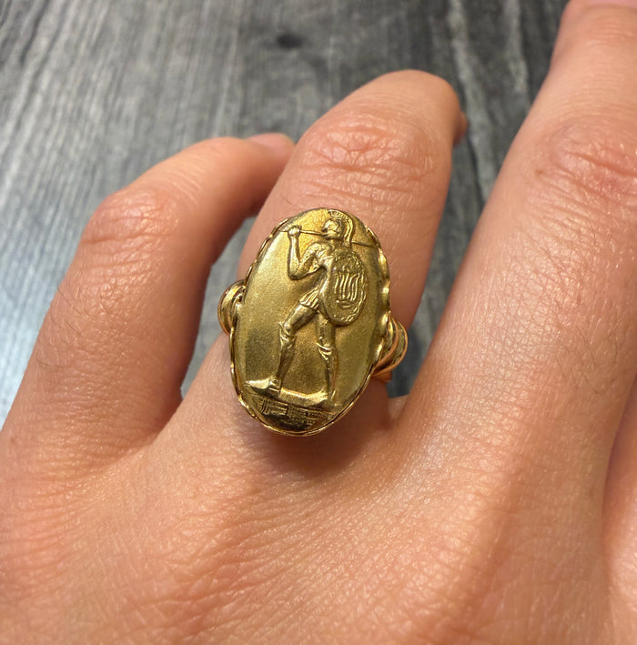 Ancient Warrior Oval Ring in 18K Gold