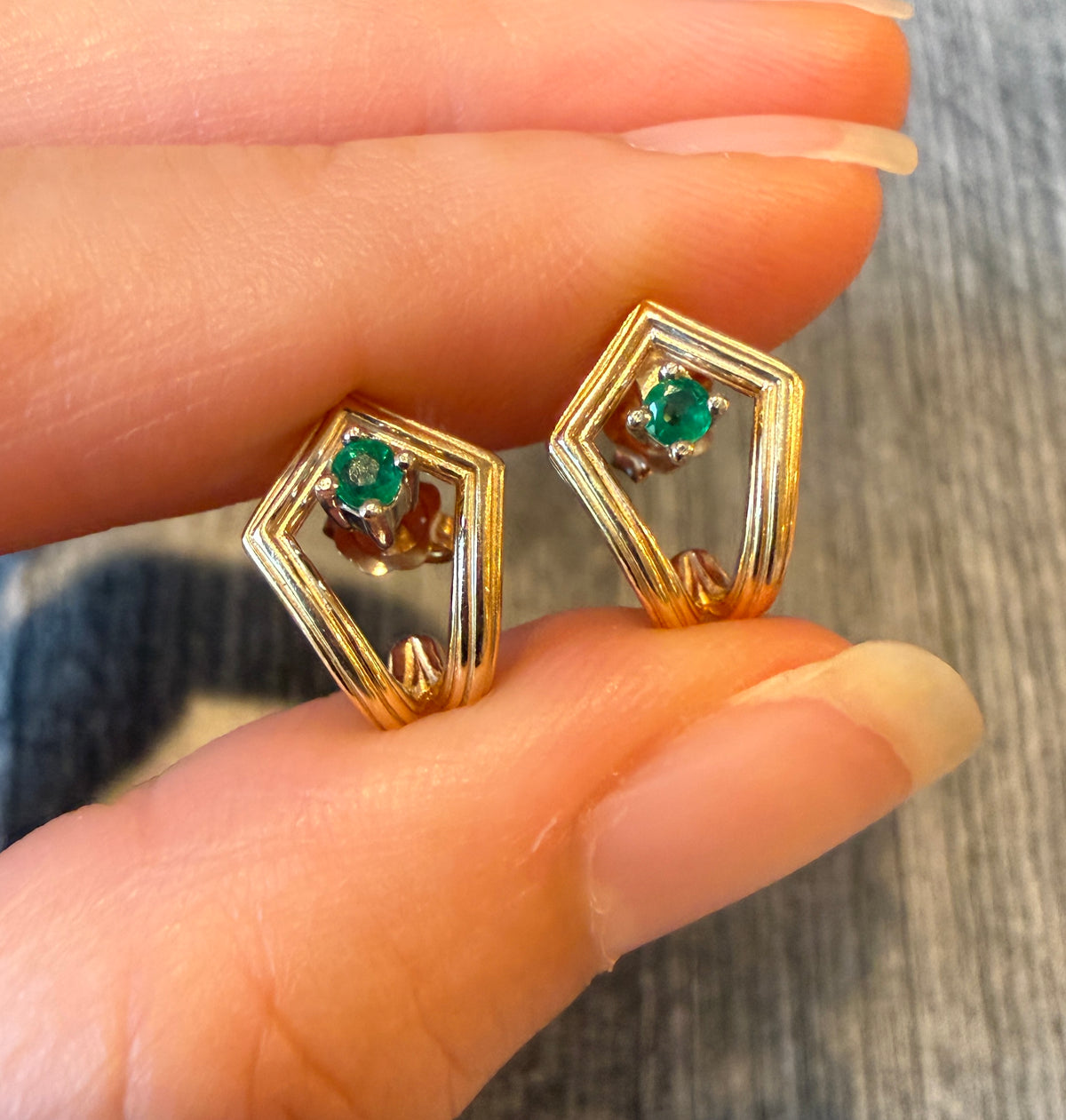 Emerald and 14K Gold Open Kite Shaped Huggie Earrings