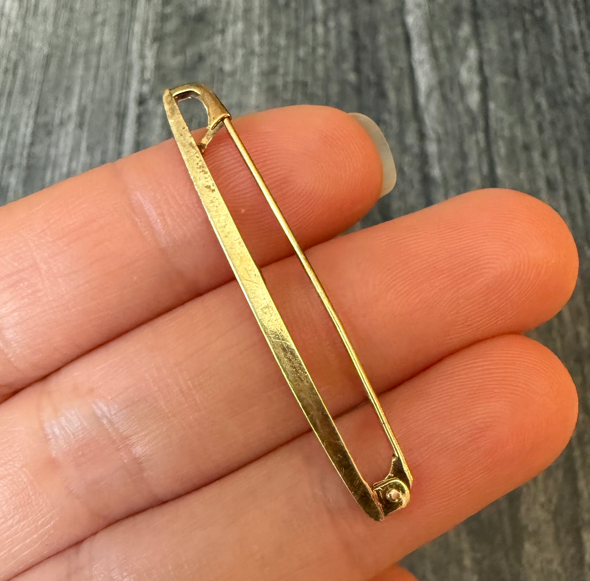 Vintage 14K Gold Bar Safety Pin