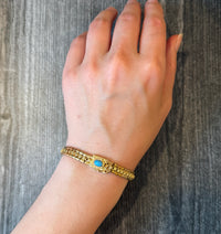 Vintage Flower Motif Cylindrical Bracelet in 18K Gold (I)