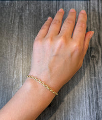 Alternating Twist Oval Link Bracelet in 18K Gold, 7.5” Long