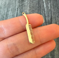 Comb Charm in 14K Gold Charm