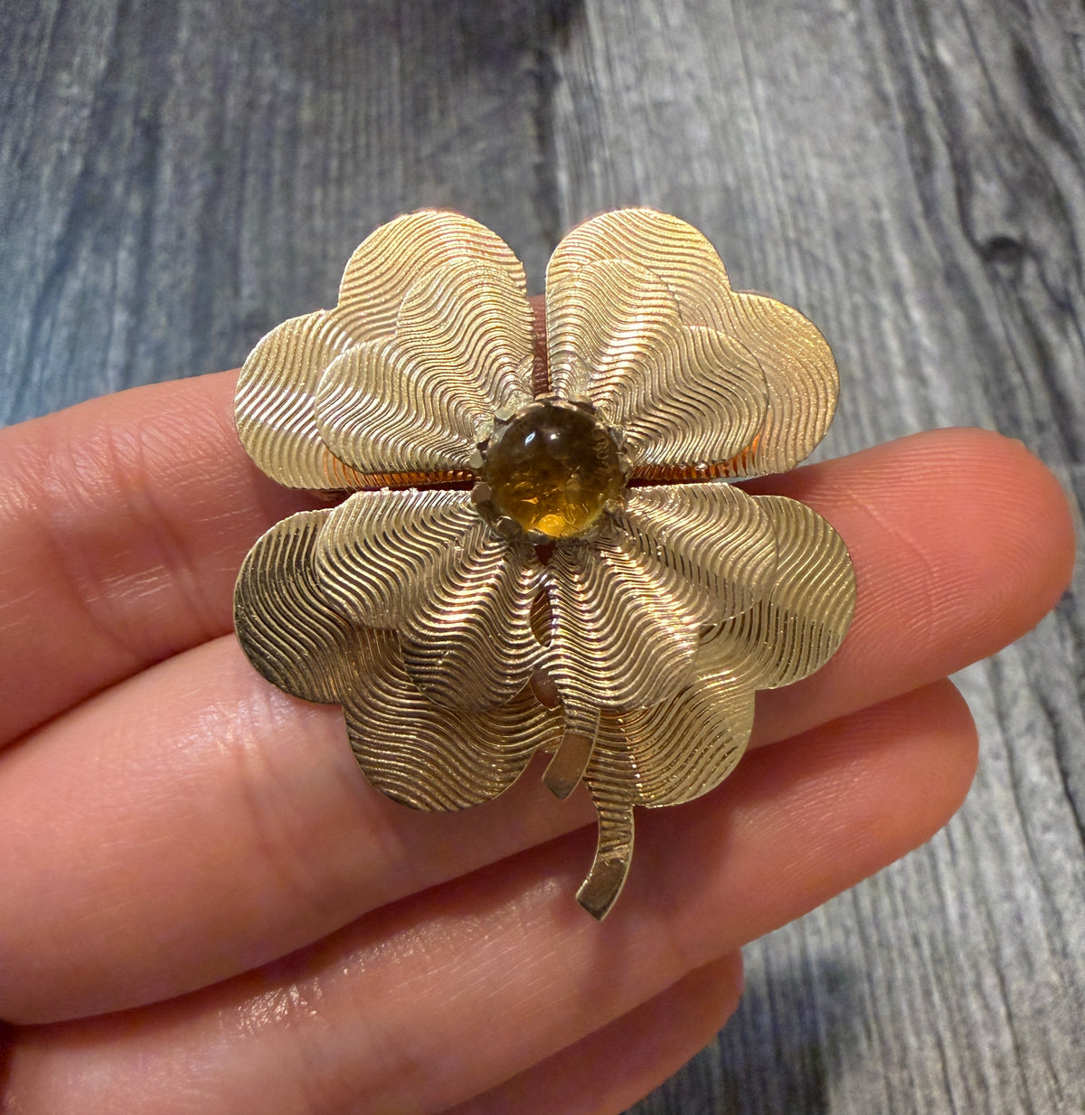 Vintage Wavy Engine Turned Double Clover Pendant and Brooch in 14K Gold