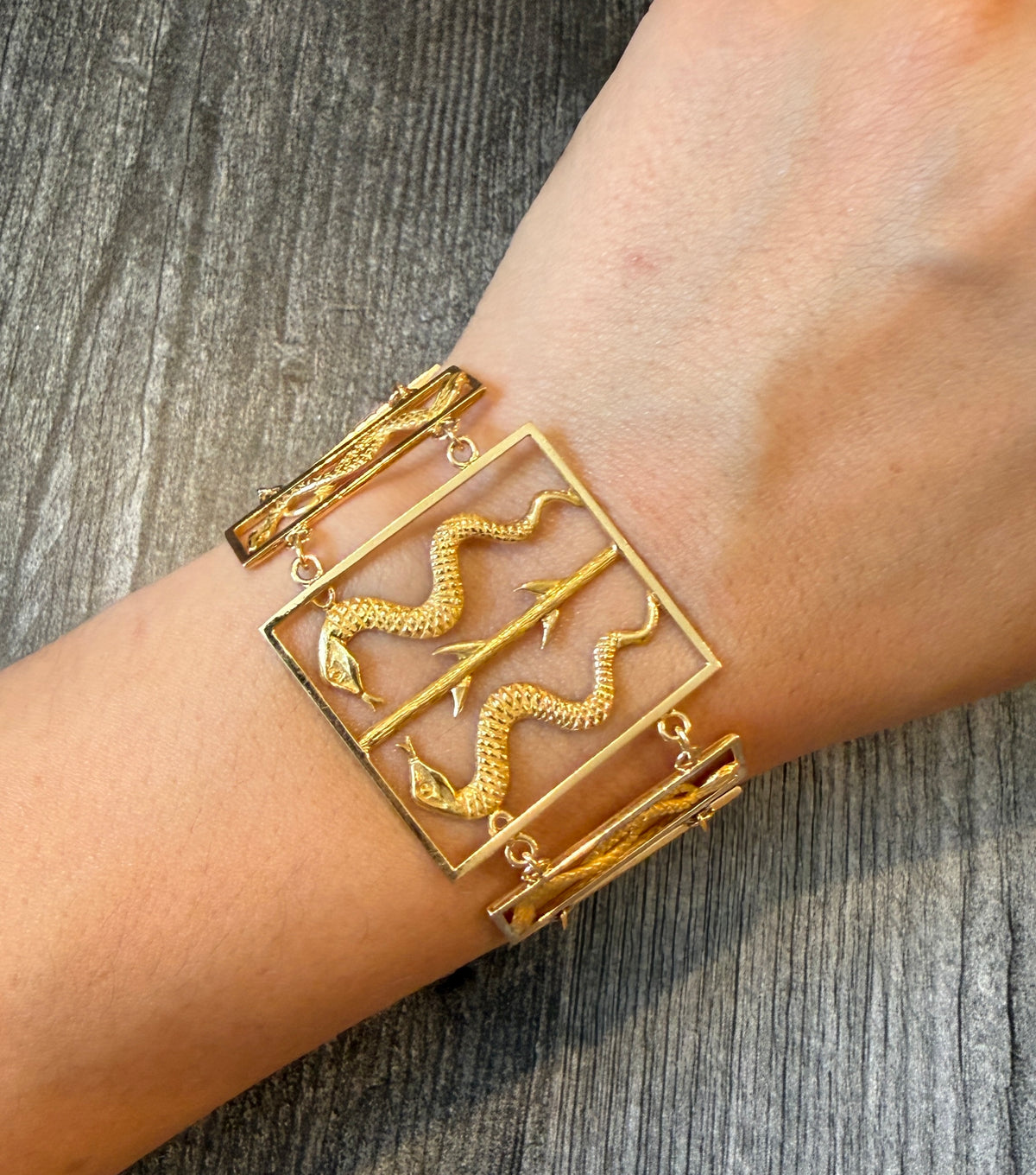 Large Open Frame Snake Panel Bracelet in 14K Gold (I)