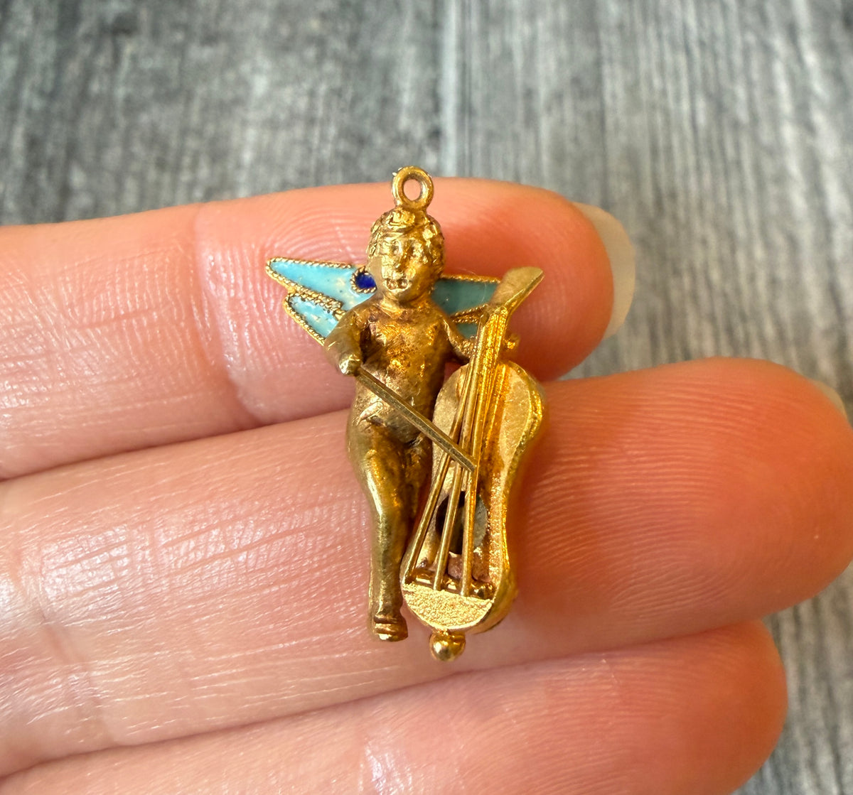 Vintage Enamel Cherub Playing Cello in 18K Gold (M)
