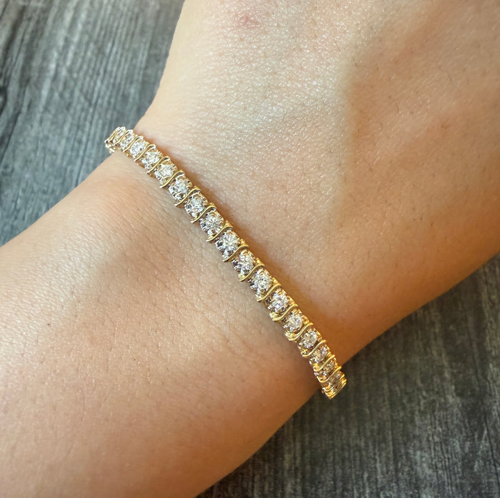 2/2 Diamond and 14K Gold Tennis Bracelet, 7” Long
