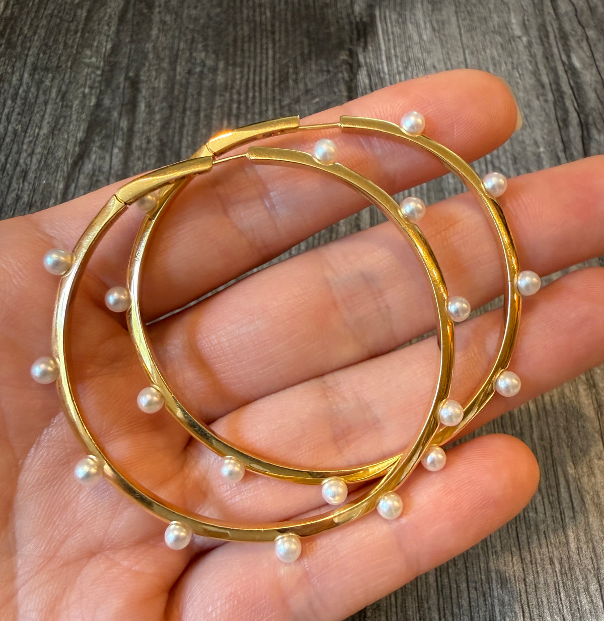 Large Mikimoto Pearl and 18K Gold Hoop Earrings (I)