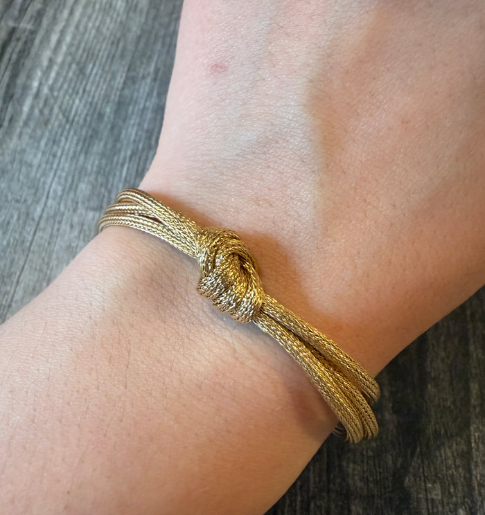 Mesh 18K Gold Multistrand Knot Bracelet, 7.4" Long (I)