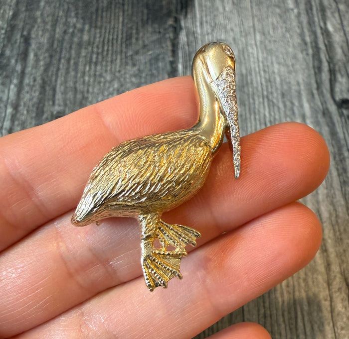 Large Diamond Pelican Brooch in 14K Gold (S)