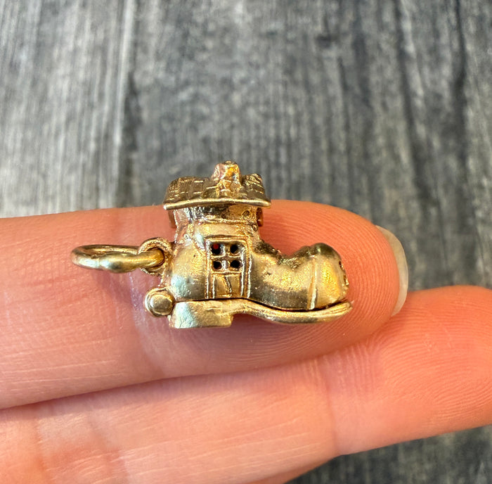 Vintage Old Woman Who Lived In Shoe Charm in 14K Gold