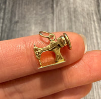 Movable Sewing Machine Charm in 14K Gold