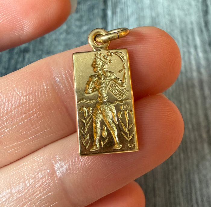 Minoan Prince of the Lilies Intaglio Charm in 18K Gold