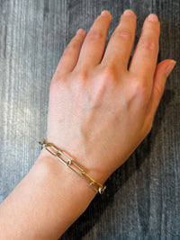 Straight Edge Paperclip Bracelet in 14K Gold, 8” Long (I)