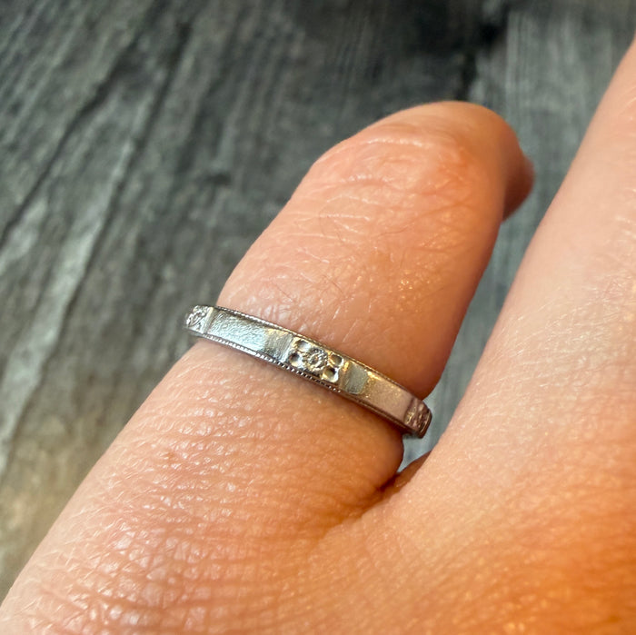 Vintage 1960s Orange Blossom Flower Band in Platinum, Size 4.75