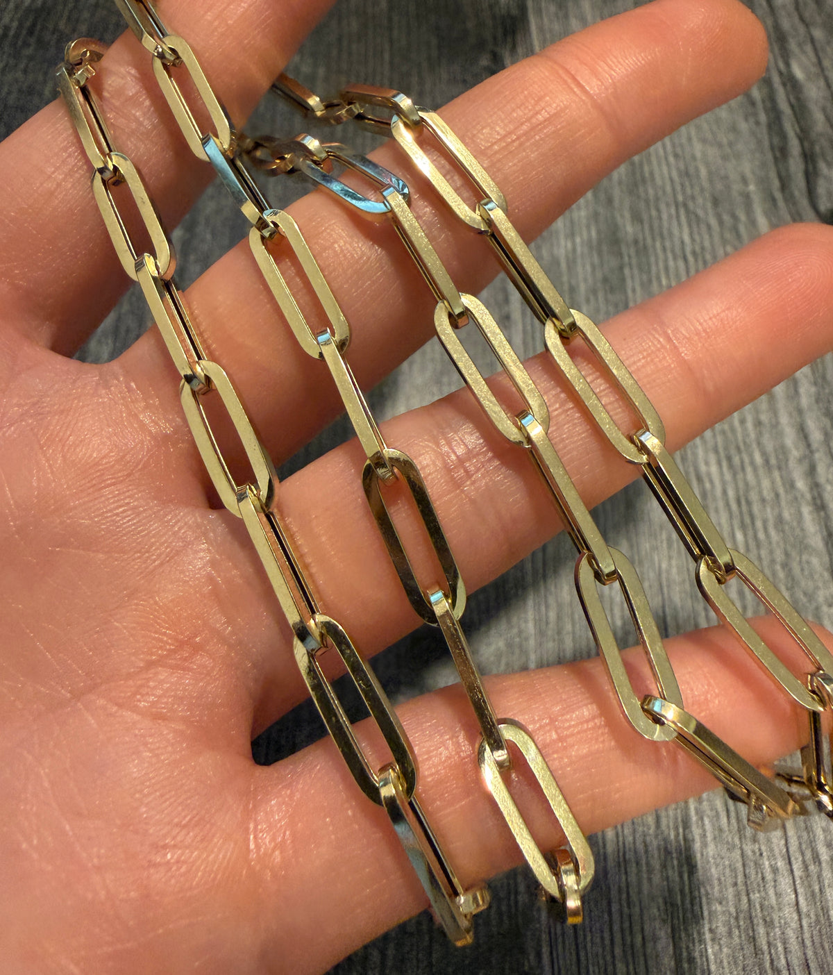Chunky Straight Edge Paperclip Chain in 14K Gold, 21.75" Long