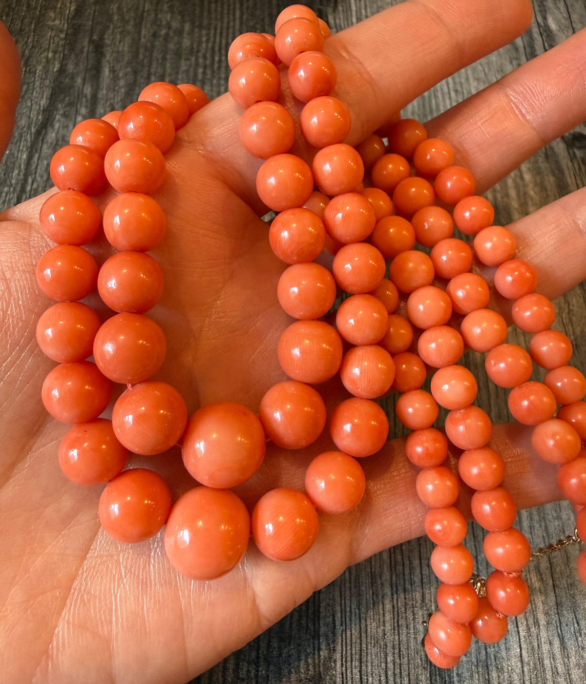 Graduated Coral Bead Multistrand Necklace (I)