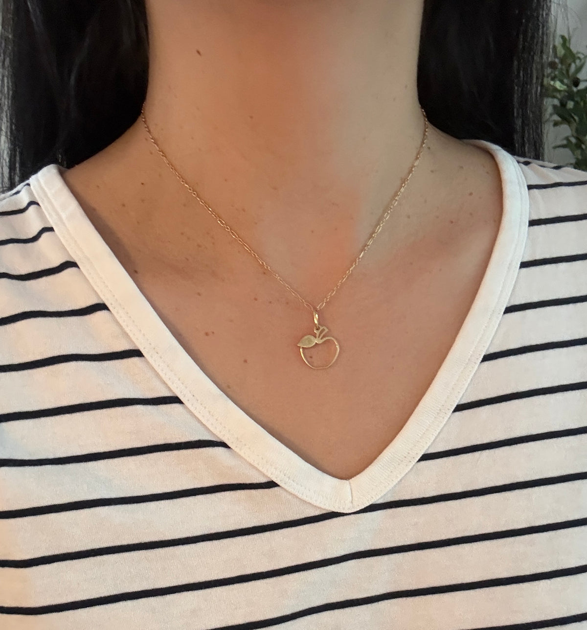 Apple Charm in 14K Gold