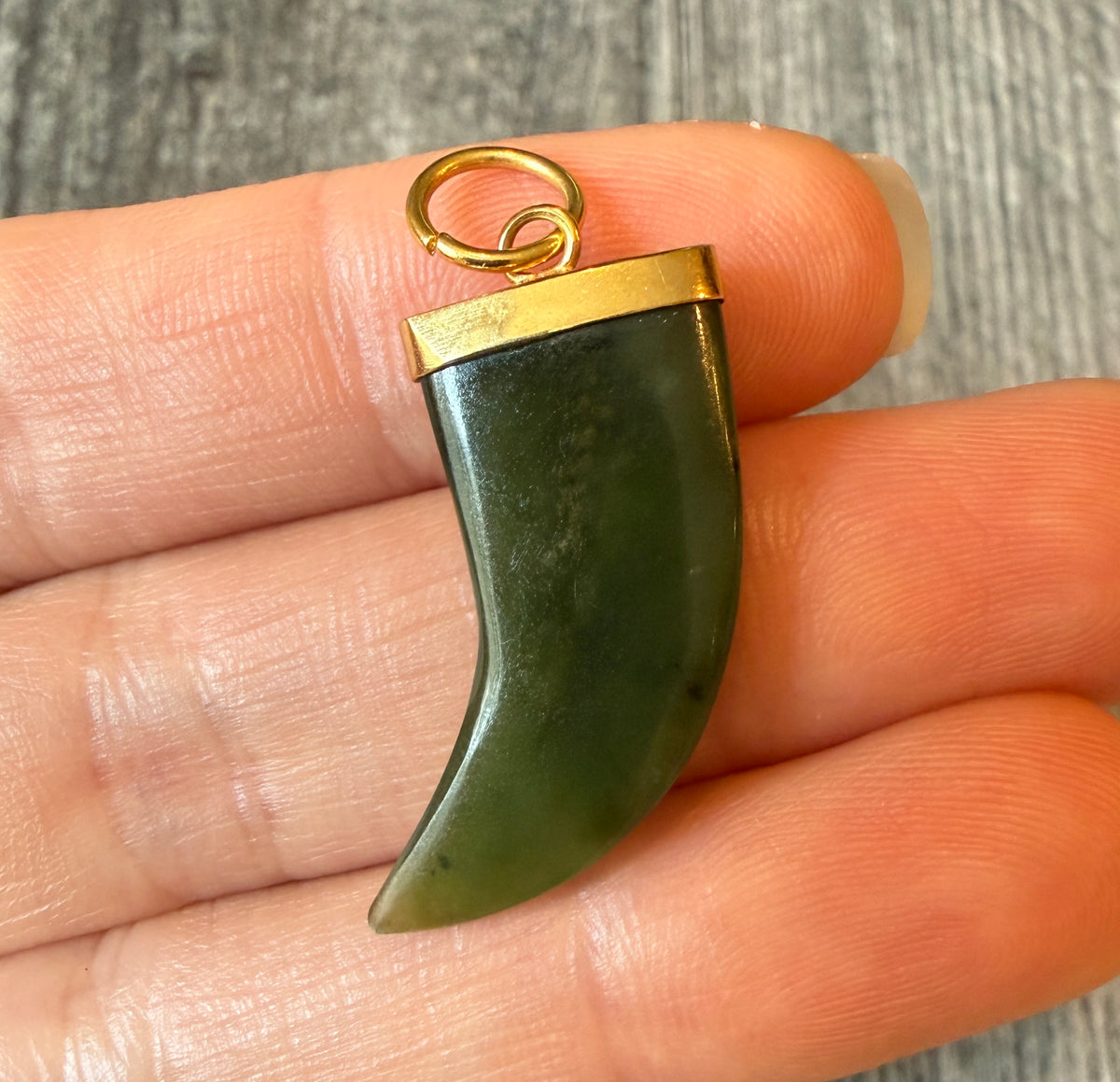 Carved Spinach Jade Horn Charm in 14K Gold (S)