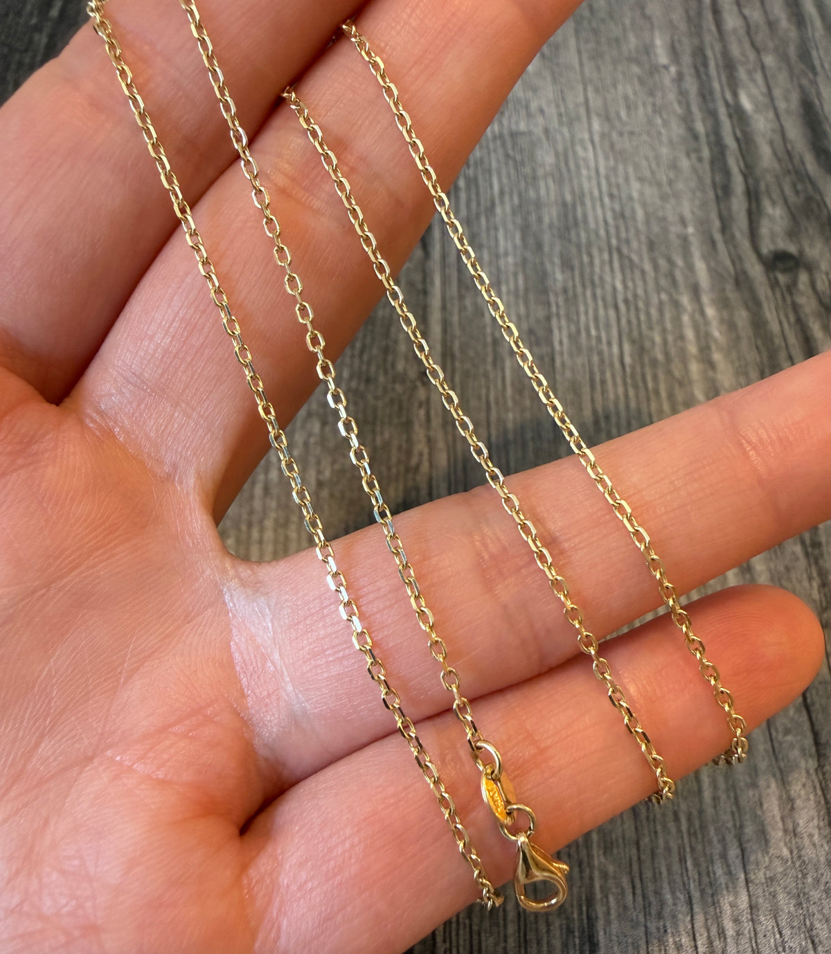 Everyday 14K Gold Cable Link Chain, 18” Long
