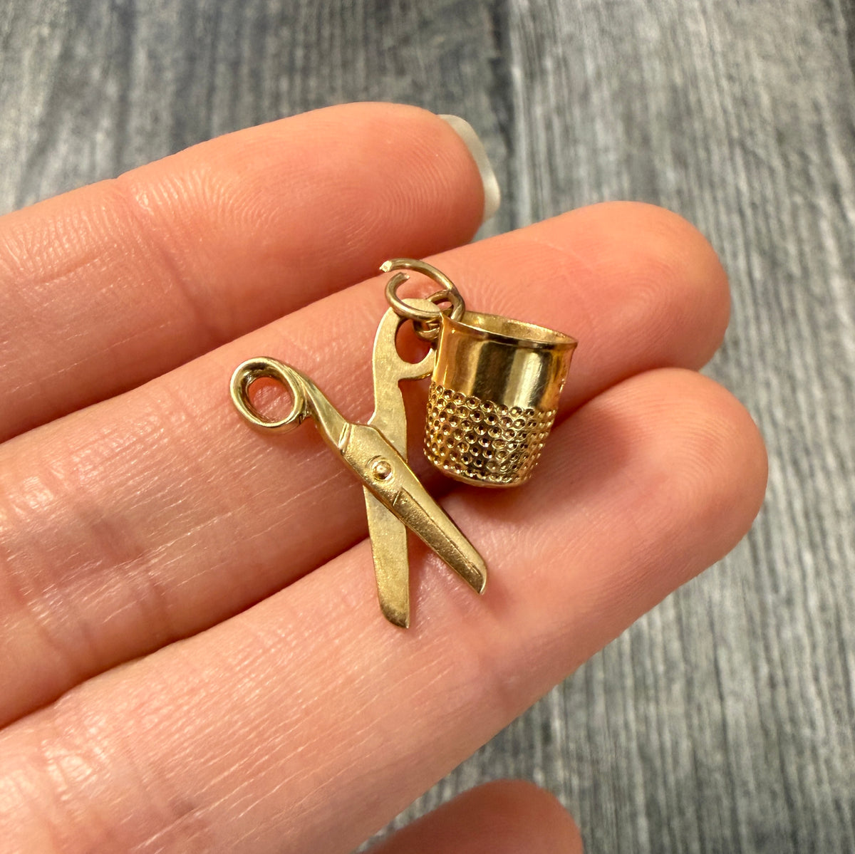 Vintage 14K Gold Thimble and Scissors Sewing Set Charm