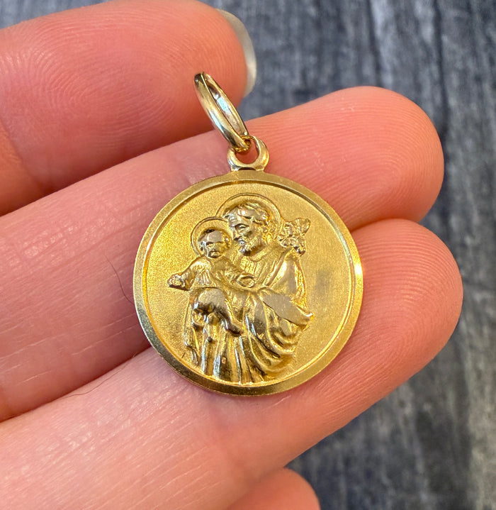 Vintage Saint Joseph Medal Charm in 18K Gold