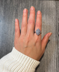 Tanzanite Cluster 10K White Gold Ring (S)