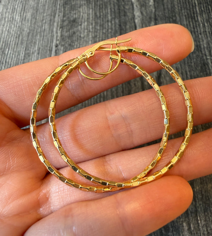 Geometric Stamped 14K Gold Large Hoop Earrings (I)