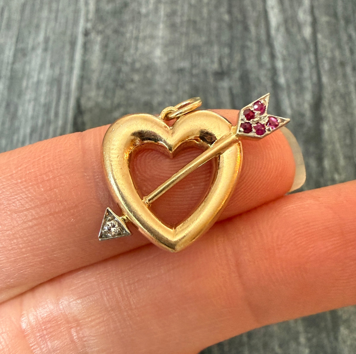 Vintage “Shot Through the Heart” Arrow Charm in 14K Gold (1/2)